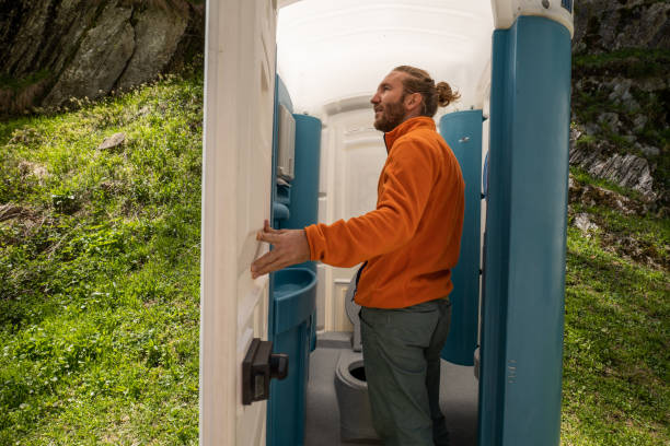 Best Portable restroom trailer rental  in Abingdon, VA